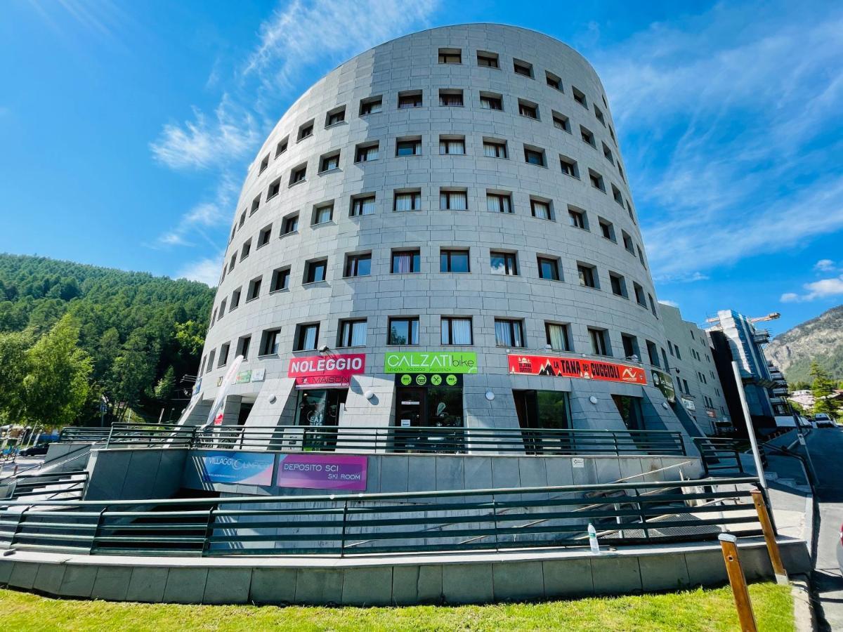 Appartamento Smith Roero - Affitti Brevi Italia Bardonecchia Eksteriør billede