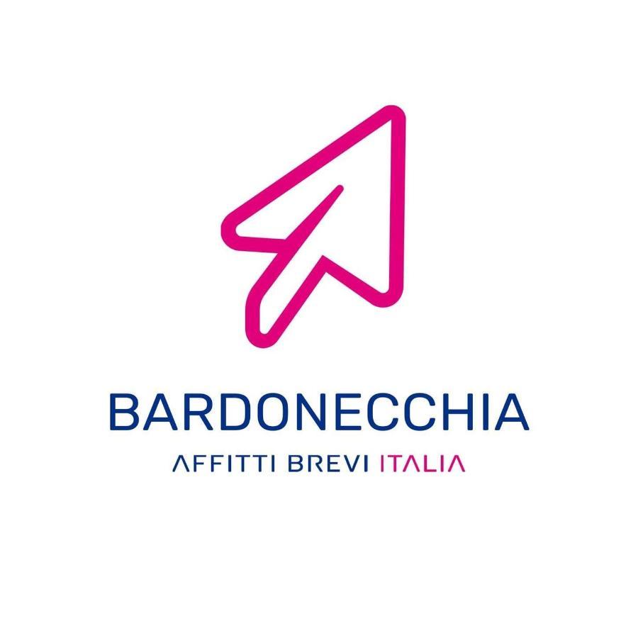 Appartamento Smith Roero - Affitti Brevi Italia Bardonecchia Eksteriør billede