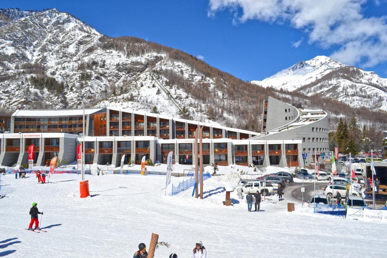 Appartamento Smith Roero - Affitti Brevi Italia Bardonecchia Eksteriør billede