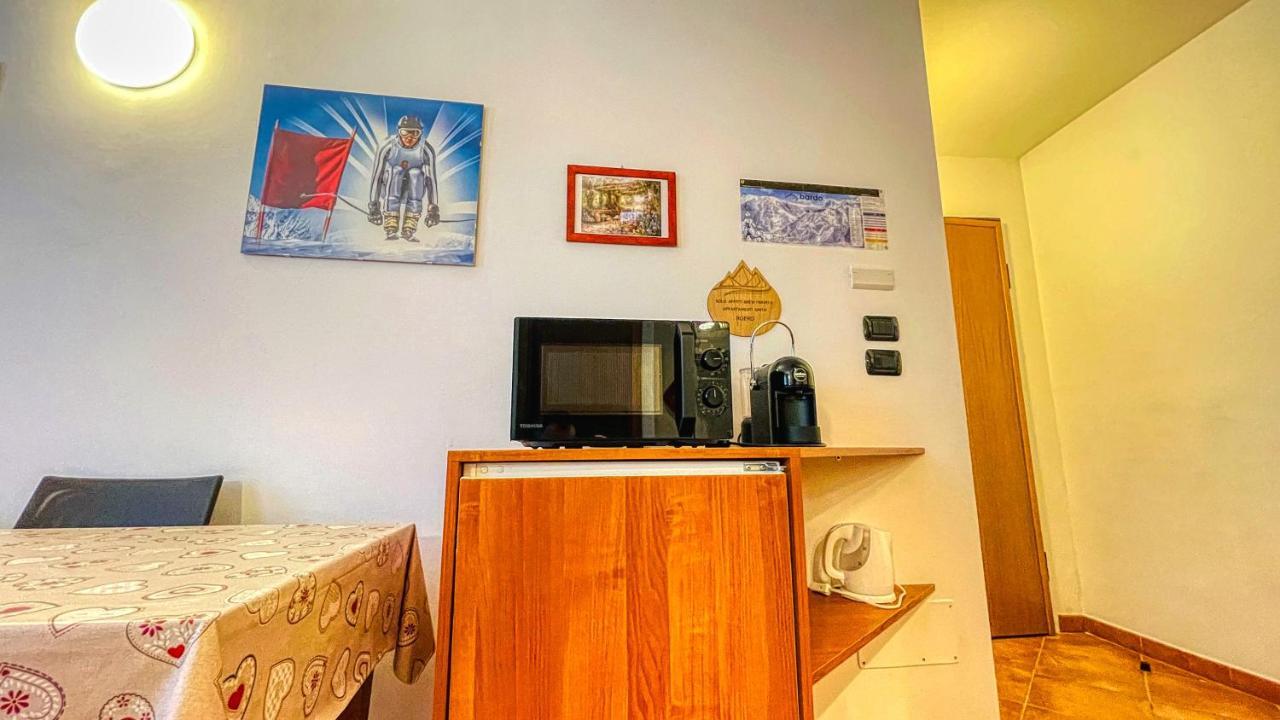 Appartamento Smith Roero - Affitti Brevi Italia Bardonecchia Eksteriør billede